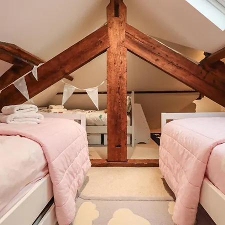 Stepping Stones House *